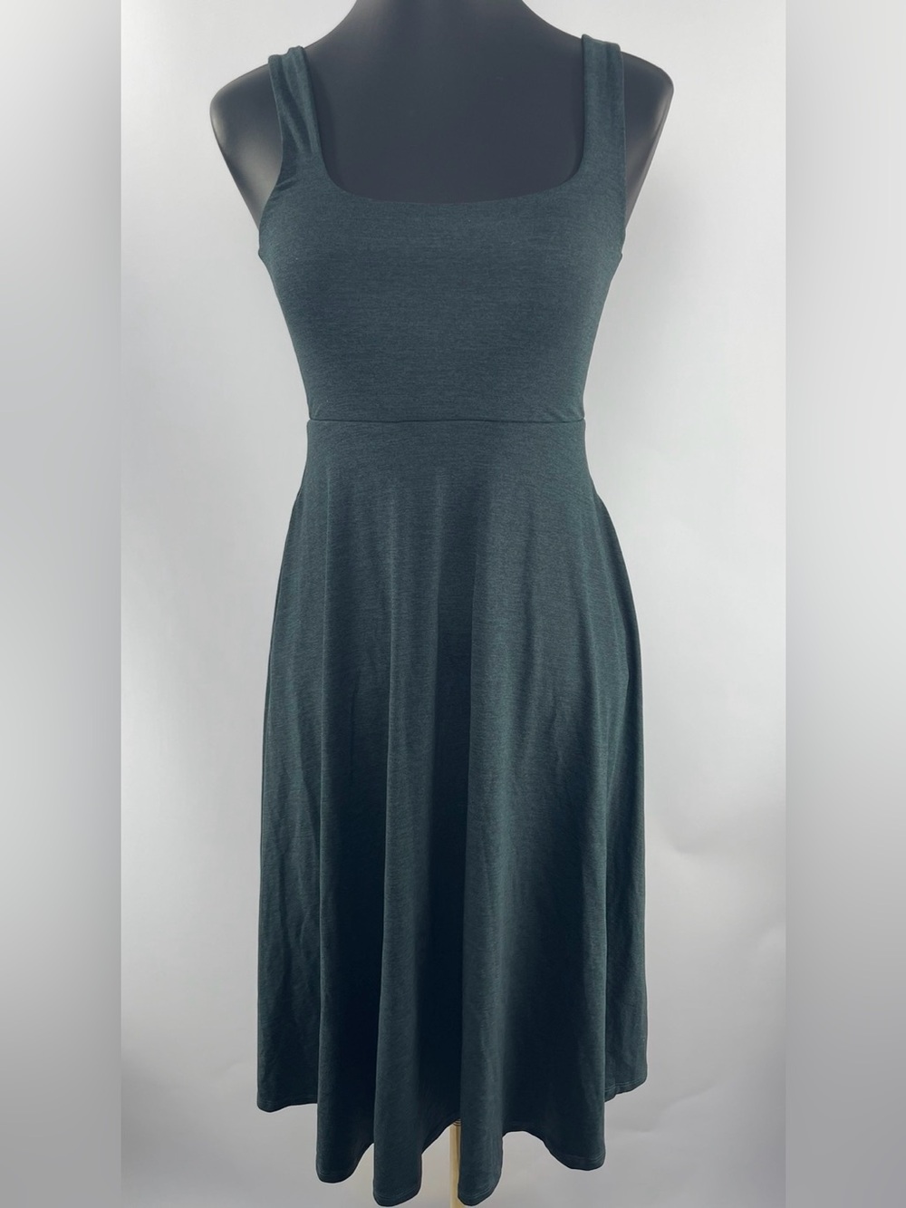 Quince Women’s Hunter Green Flowknit Breeze Fit & Flare XS Dress